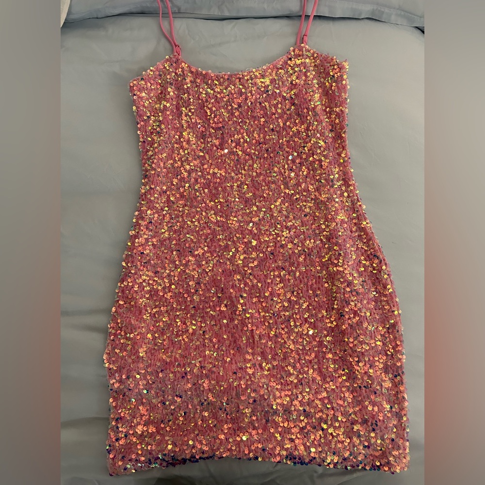 Lady Black Tie pink sparkle dress